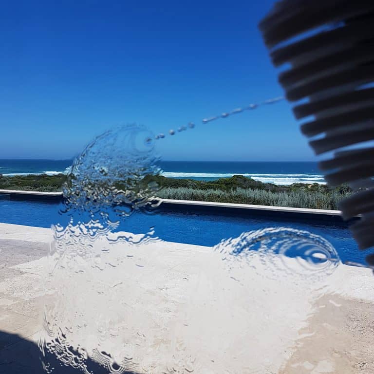 Residential window cleaning Melbourne, home windows cleaned by BAM Window Cleaning (photo 5)